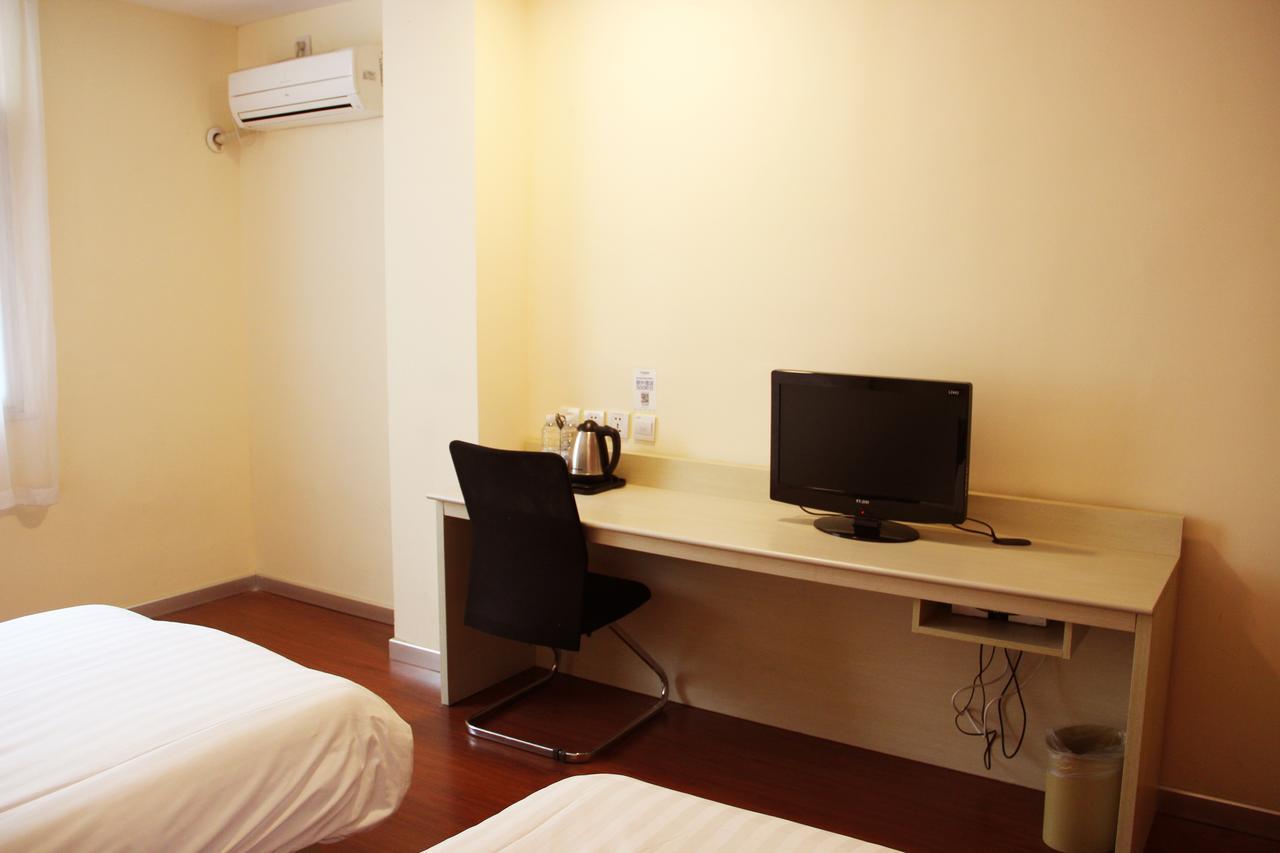 Hanting Hotel Haimen Middle Jie Fang Road Наньтун Номер фото